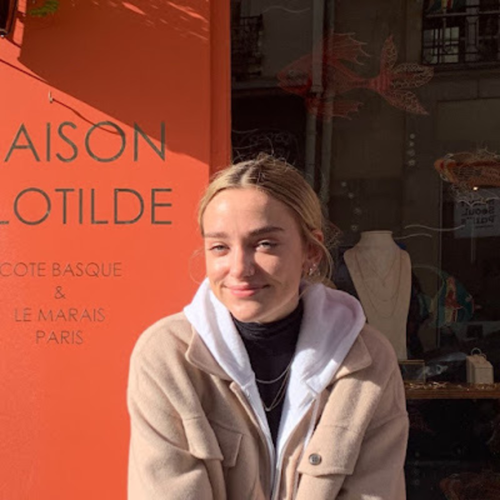 Meet your Posher, Helen